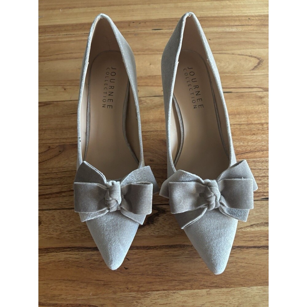 Crystol Slip On Low Stiletto Pumps Grey Velvet With Bow 10 Journee Collection - Picture 1 of 7